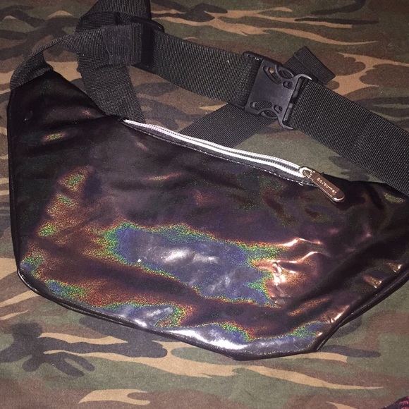 Fanny pack - Picture 2 of 2